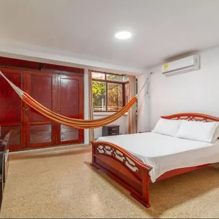 Habitación en casa particular Guest Bedrooms Economy In Bocagrande *